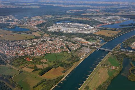 Mercedes Benz Trucks Werkslogistik In W Rth Erste Zw Lf E Lkw