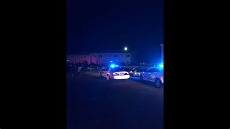 Deadly Shooting At Green Meadows Townhouses In West Macon Ga Macon