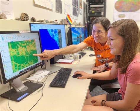 Lpi Announces 2020 Summer Undergraduate Program For Planetary Research