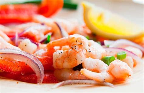 CEVICHE DE CAMARONES: Receta paso a paso, muy fácil - Comedera.Com