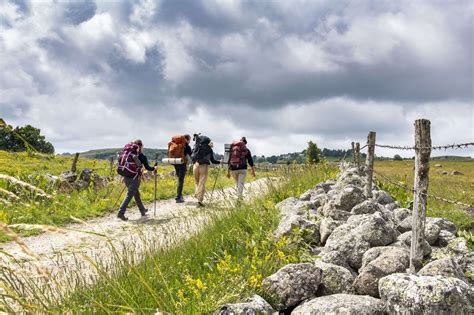 Les Paysages De Laubrac Sur Le Saint Jacques Chemin De Saint Jacques