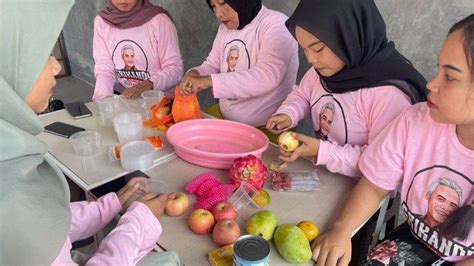 Srikandi Ganjar Gelar Pelatihan Membuat Salad Sebagai Peluang Bisnis