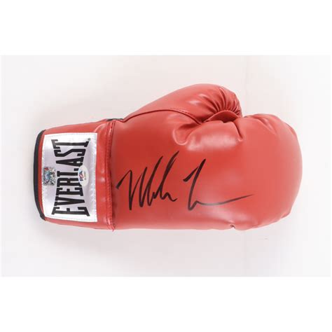 Mike Tyson Signed Everlast Boxing Glove Psa And Tyson Pristine Auction