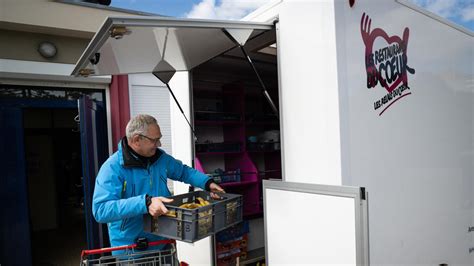 Restos Du C Ur Douze Camions Vandalis S Wattrelos Dans Le Nord