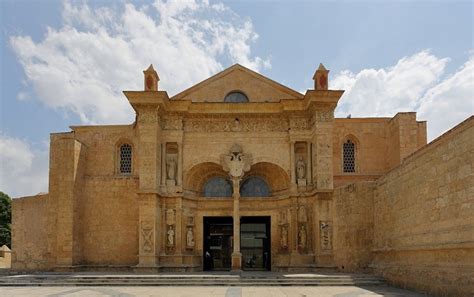 Cathedral of Santa María la Menor Alluring World