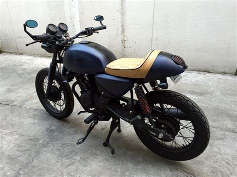 My First Project Brat Style From A Bajaj Boxer 150 Salander Custom