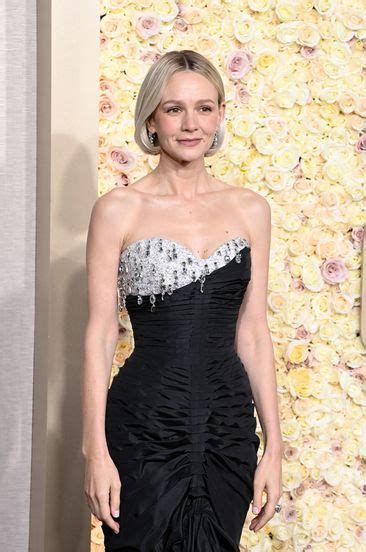 Labios nude la tendencia que triunfó en los Golden Globes