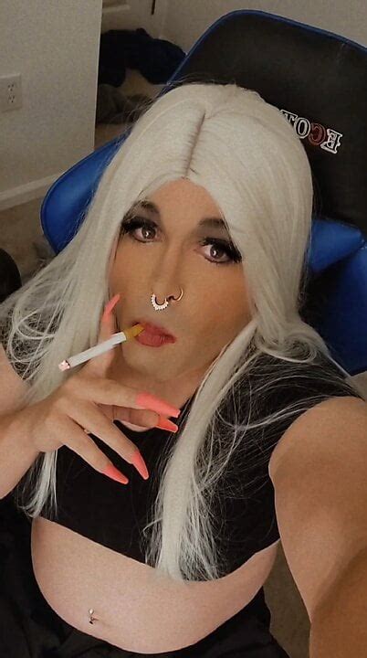 Smoking Sissy Crossdresser Free Shemale Piercing Porn 2e Xhamster