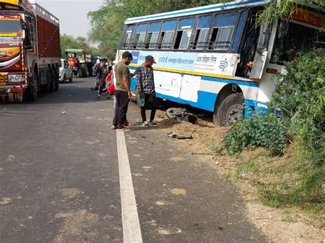 3 Killed In Bhiwani Loharu Road Balaji College Road Accident Rajasthan