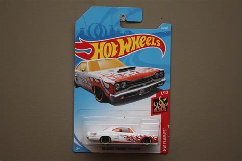 Hot Wheels Hw Flames Dodge Coronet Super Bee White