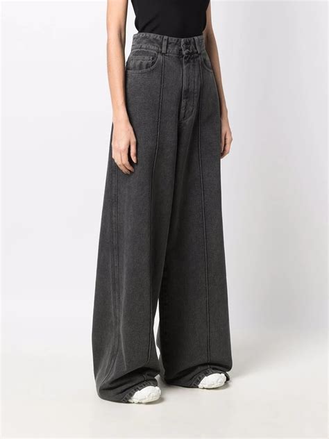 Bắt trend diện đồ denim với những item siêu hot mùa hè 2022 Piktina Ứng Dụng Thời Trang