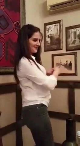 Free Sexy Figure Porn Videos XHamster