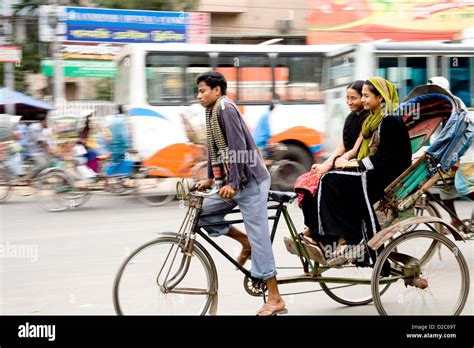 Rickshaw Rider Dhaka Bangladesh Hi Res Stock Photography And Images Alamy