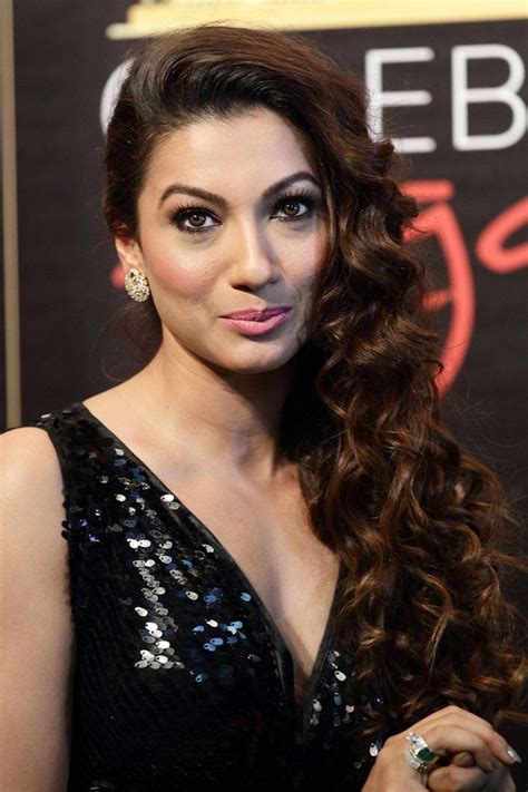 20 Hot Spicy Photos Of Gauhar Khan The Glamorous Diva Reckon Talk