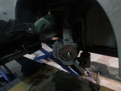 Передений ступечный подшипник — Chevrolet Lanos, 1,5 л, 2008 года ...