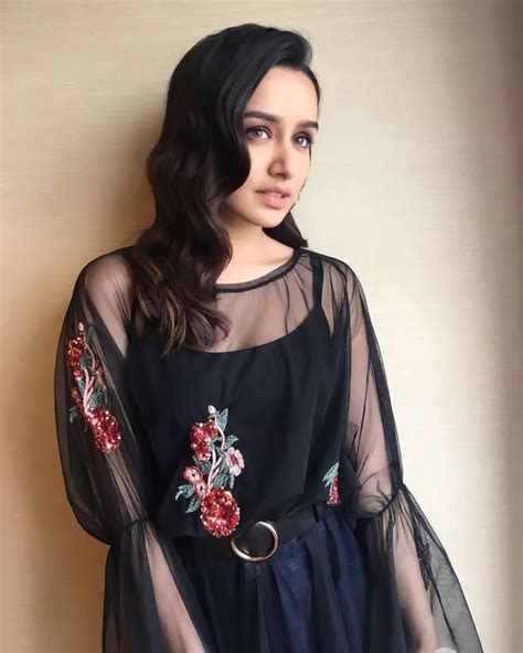 Actress Shraddha Kapoor Cute Pics 646729 Galleries And Hd Images