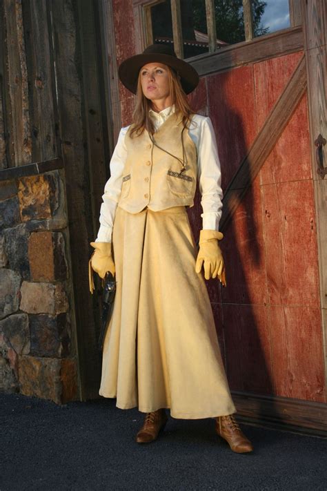 Pin By Ref Pin On Drapery Western Outfits Women Western Outfits For