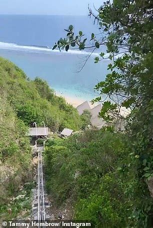 Tammy Hembrow Showcases Her Sensational Figure In A Skimpy Bikini In Bali Daily Mail Online