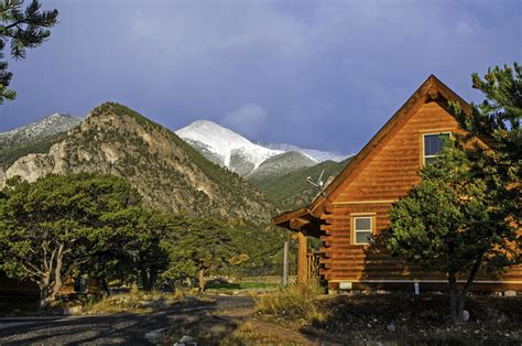 Cabins for rent at Mount Princeton Hot Springs Resort