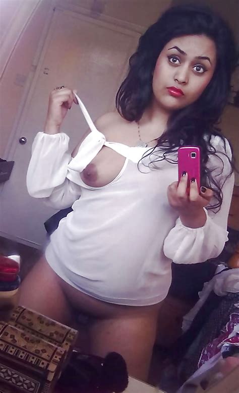 Hot Desi Bitches Porn Pic