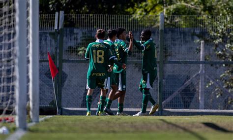 Sub 15 E Sub 17 Do Palmeiras Triunfam Sobre União Mogi No Paulista