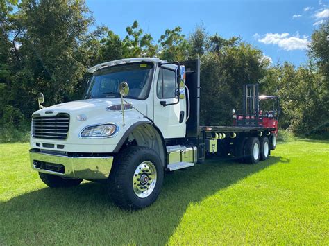 2020 Freightliner M2