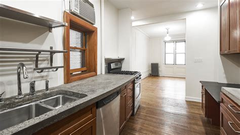 Stop Info: Flatbush Avenue and Prospect Park Southwest (553354) 14