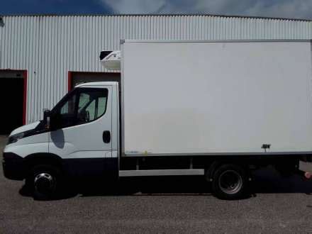 Iveco Daily Chassis Cabine 12M3 140 CV RJ HAYON CAISSE CAZAUX GROUPE