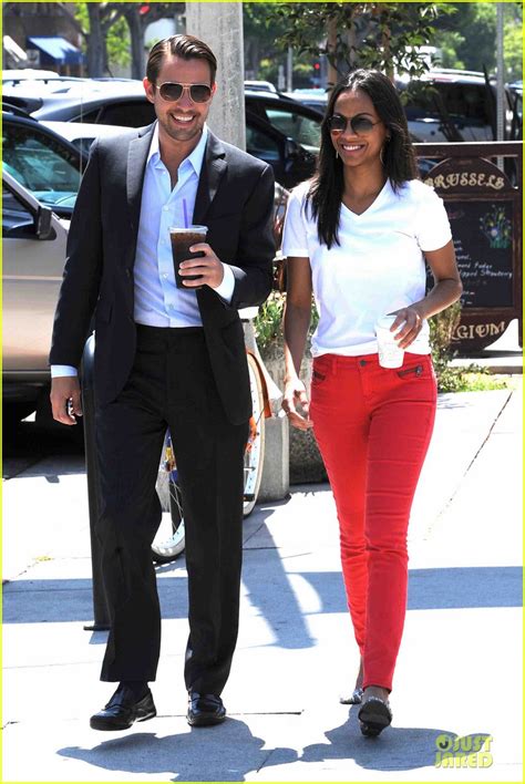 Zoe Saldana Red Hot Coffee Run Photo 2709951 Zoe Saldana Photos Just Jared Celebrity