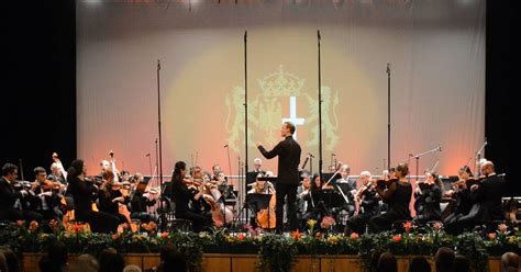 Neuss Wundervolles Neujahrskonzert In Voll Besetzter Stadthalle