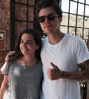 Pin By Styles Orama On 1D Meet Greet Fan Pics Harry Styles Harry