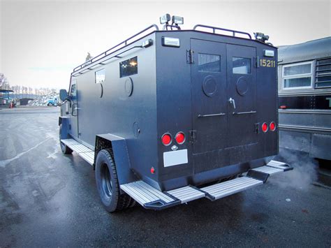 PC55 Ford Bearcat SWAT Truck Rentals | Picture & Movie Police, Cars ...