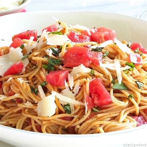 Spaghetti Pomodoro - Simply Sated