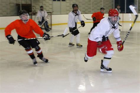 Long Island's 'Back from College' Summer Ice Hockey League - www ...