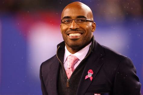 Tiki Barber 2025: Wife, net worth, tattoos, smoking & body facts - Taddlr