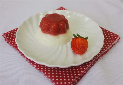 Blog P Tit Fouet Panna Cotta De Iogurte Gelatina Natural De Morango