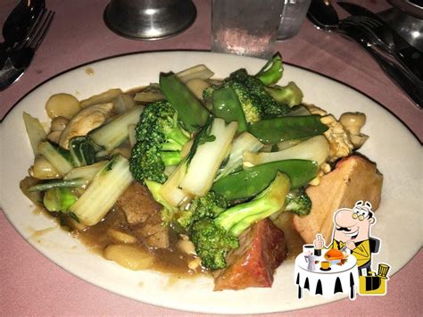 Lees Hawaiian Islander in Lyndhurst - Restaurant menu and reviews