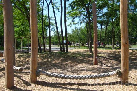 Atelier Loidls Minimalistic Playground At Berlins Gleisdreieck Park