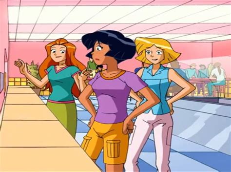 Totally Spies Ep Espi S Espi S Demais Tr S Espi S Demais