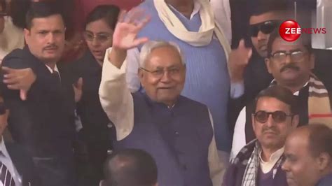 Bihar Floor Test CM Nitish Kumar Arrives In Patna For Crucial