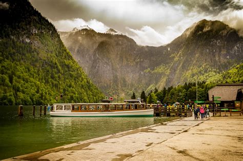 Wallpaper Germany Bavaria Lake Mere Boat Tourist Mountain