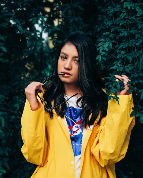 Why the 75 F to C calculation is the most searched weather term 24