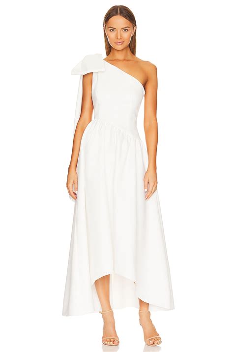 Elliatt Liesel Dress In Ivory Revolve