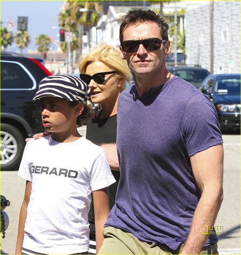 Hugh Jackman & Family: Day Out in Beverly Hills!: Photo 2563389 | Ava ...