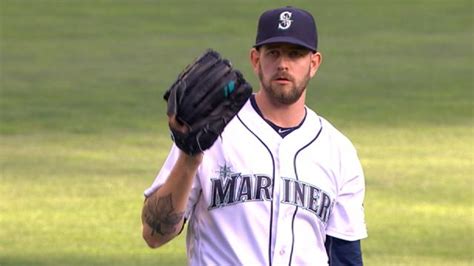 BC's James Paxton becomes second Canadian pitcher in MLB history to throw a no-hitter