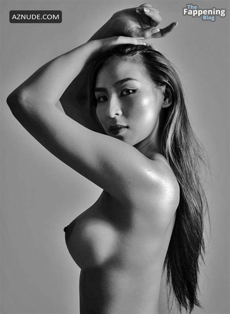 Tina Yong Strips Down For Nude Pic AZNude