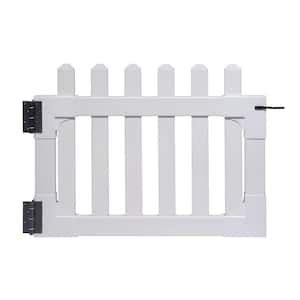 Zippity Outdoor Products 3 Ft X 6 Ft Newport Picket Fence W Post And