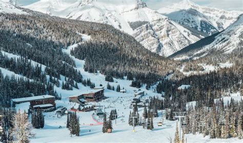 The 6 Best Canada Ski Resorts to Hit Up This Winter – PureWow