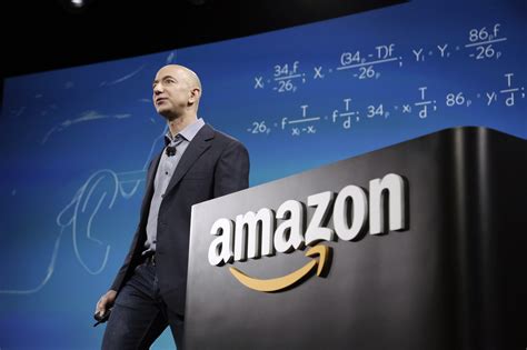 Jeff Bezos El Ceo De Amazon Gana Más De 231000 Dólares Al Minuto 10000 Millones De Dólares