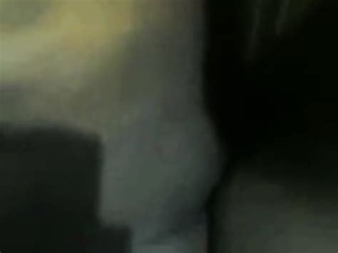 Gay Indo Bareback Top Sambil Ngerokok